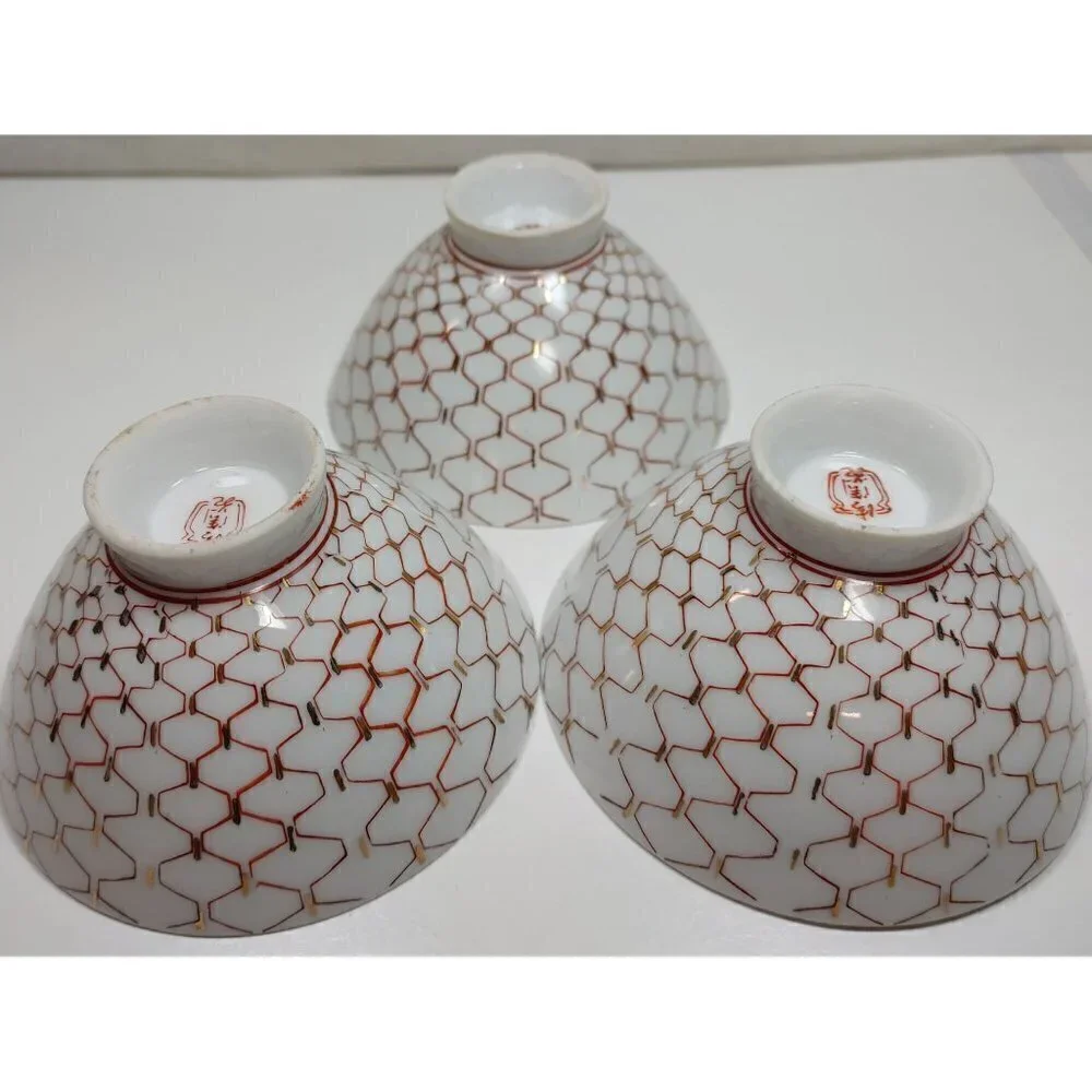 Stamped japanese porcelain